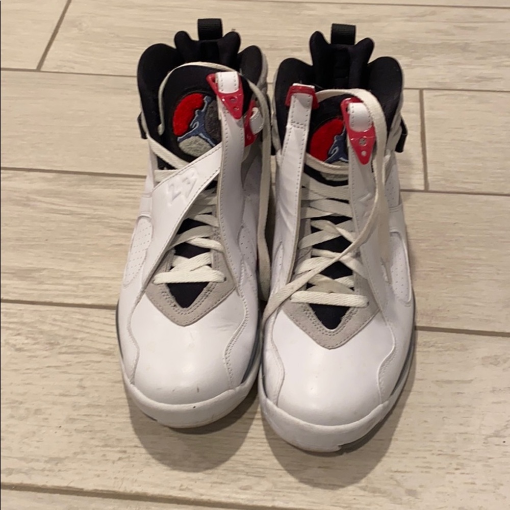 Jordan 8s 7/10